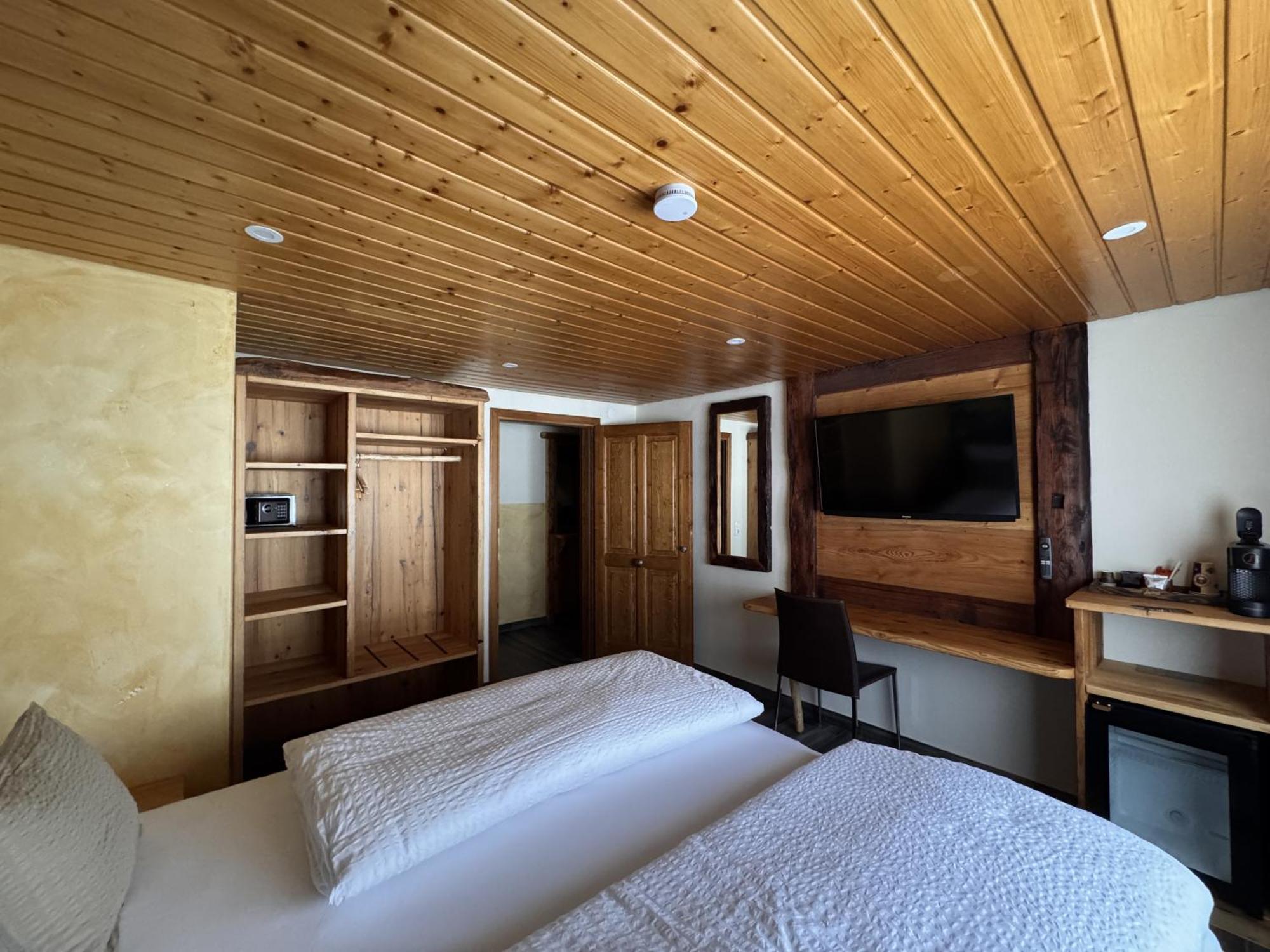 Black Forest Hotel Todtnau Δωμάτιο φωτογραφία