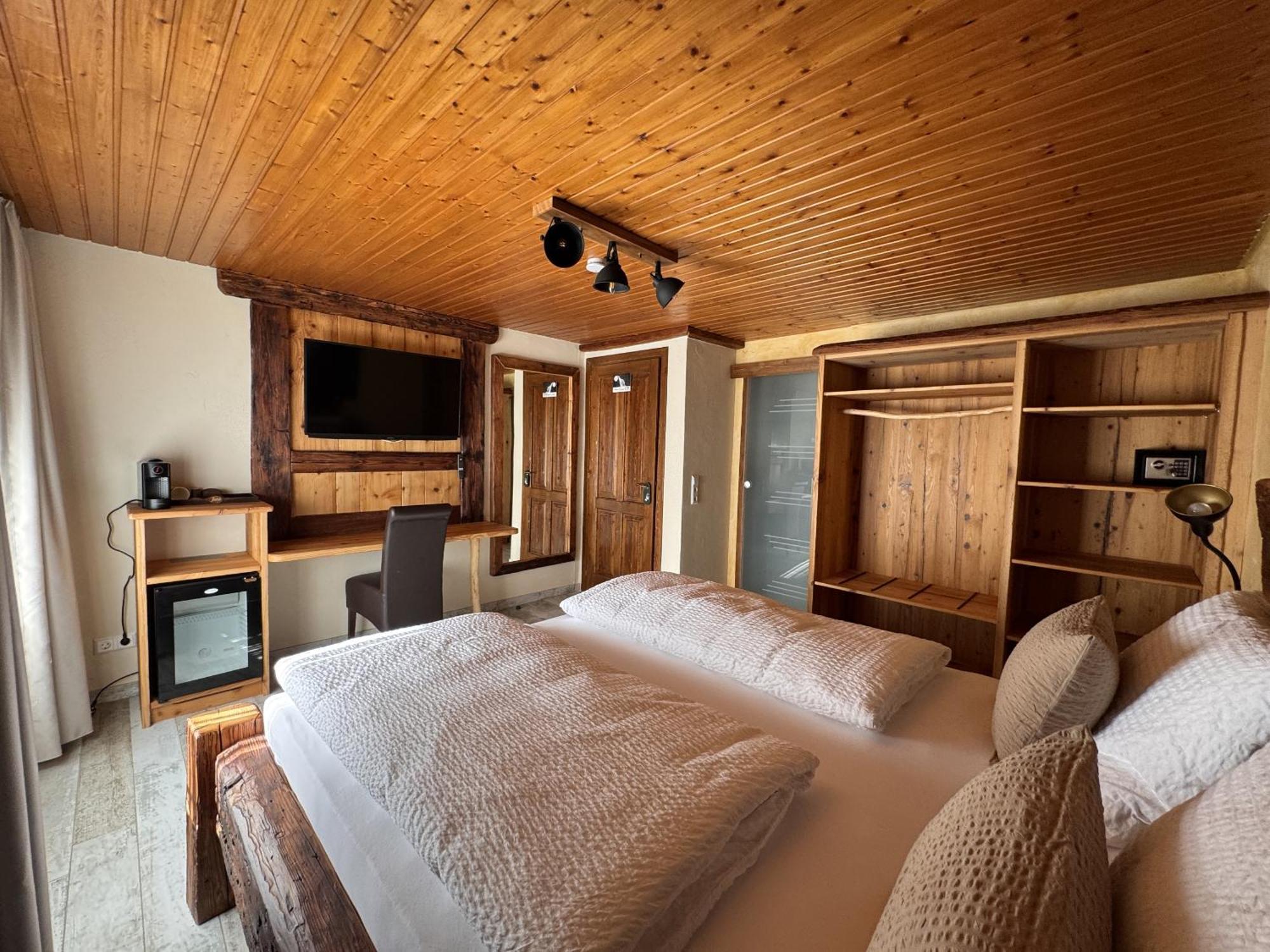 Black Forest Hotel Todtnau Δωμάτιο φωτογραφία